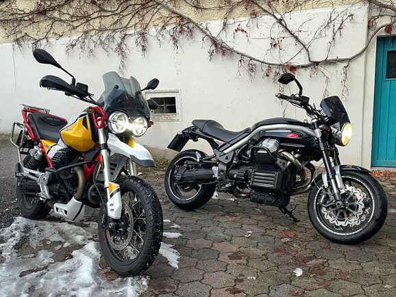 Moto Guzzi Griso vs V85TT, Guzzisti Montfort (2)