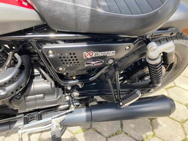 guzzi v9 bobber