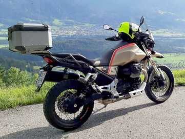 Moto Guzzi v85 Travel, Guzzisti Montfort