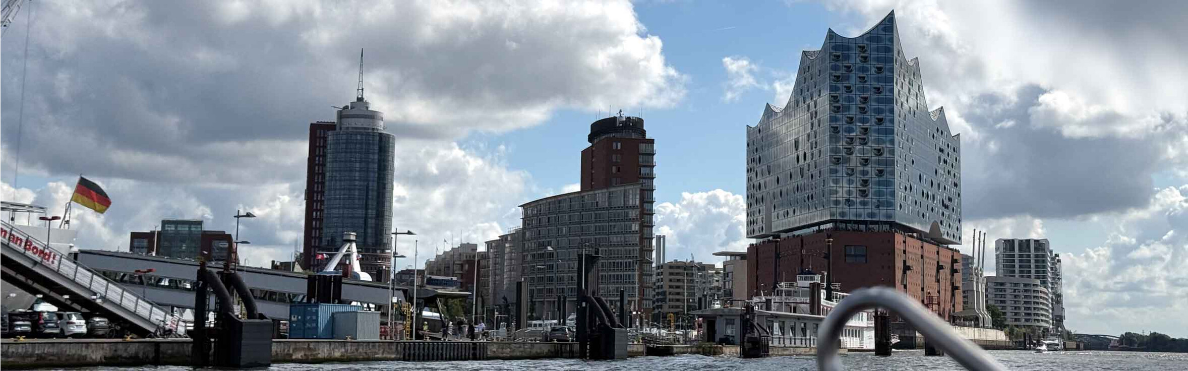 Motorradtour Hamburg Elbphilharmonie